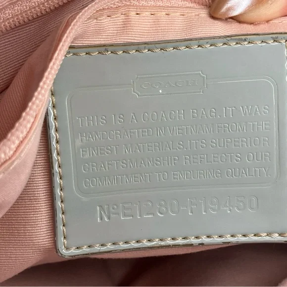 Women’s COACH Crossbody Gray Bag Signature Canvas E1280- F19450. Pre-owned - Picture 10 of 13